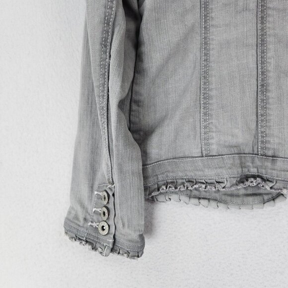 Chicos Jacket Women 2 Gray 12 Platinum Denim Jean Trucker Stretch Ruffle Casual - Picture 15 of 15